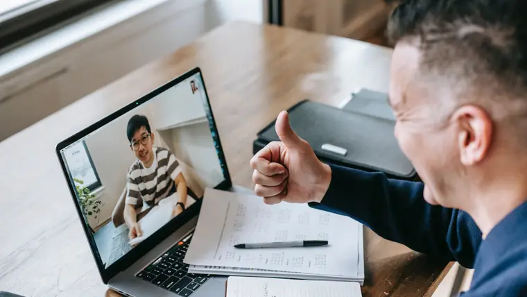 How to Transition Back into the Office in 2022